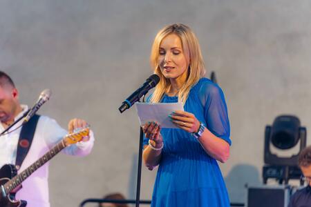 XOD-PRESS-Eva Boto – OBARVAJ SVET Z LJUBEZNIJO-3